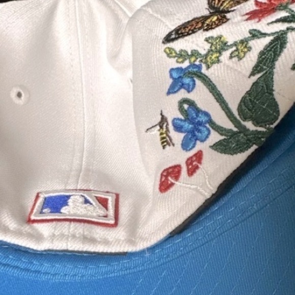 NWT [New Era] 59FIFTY Seattle Mariners Blooming White Floral Fitted Hat Sz 7 1/8 - Picture 5 of 7